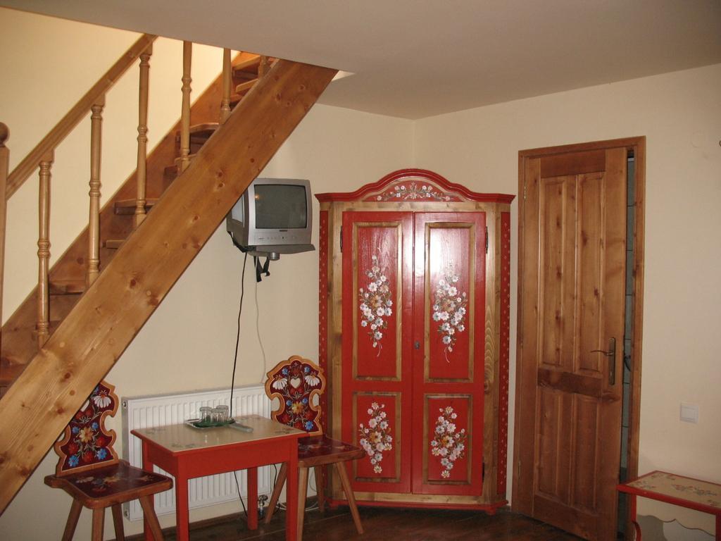 Pensiunea Sub CetateCisnădie 部屋 写真